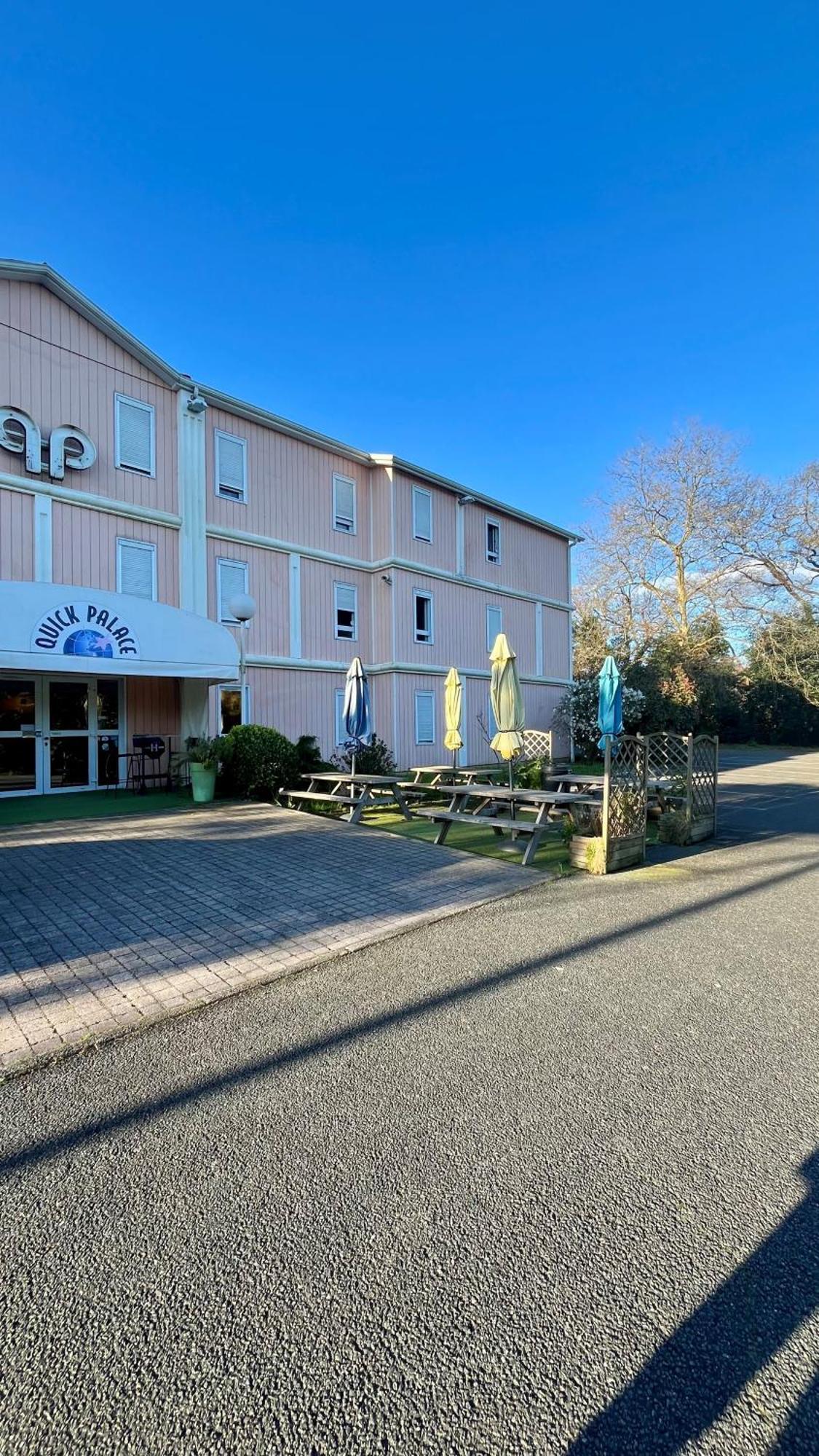 Quick Palace Anglet Buitenkant foto